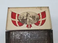 Blikdåse med motiv af Dybbøl Mølle
