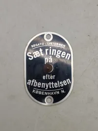 Originalt ældre cisterne skilt