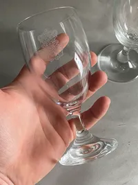 Originale vinglas fra DSB’s jernbanefærger