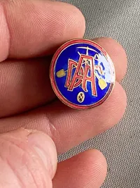 Original emaljenål fra dansk arbejder forbund (1930’erne) - i mint stand