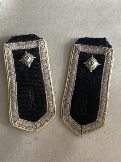 Tyske Waffen-SS skulderstropper - tidlig Postwar