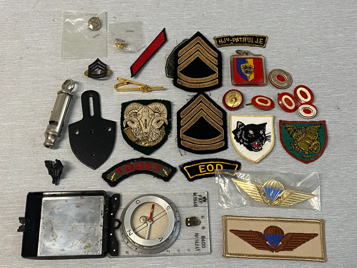 Lot diverse militaria