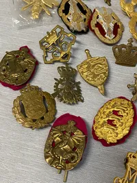 Samling danske regiments mærker