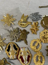 Samling danske regiments mærker