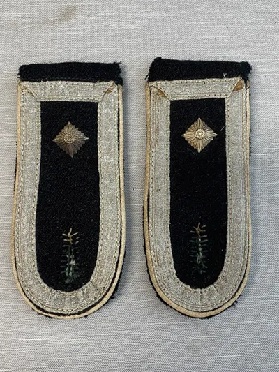 Tyske skulderstropper - Postwar