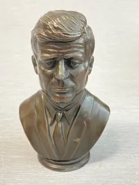 Original JFK buste