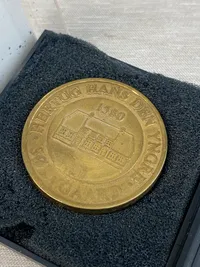 Hertug Hans den yngre - med æske