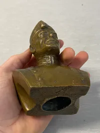 Kong Christian X buste