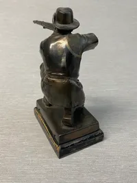 Buste forstillende knælende skytte Tyskland 1930/40