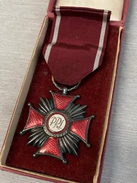Original polsk medalje med æske