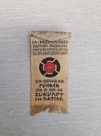 Originalt kvindelig WW2 pin