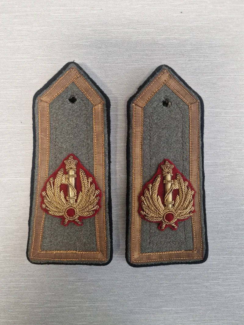 Originale Italienske WW2 fascistiske skulderstropper