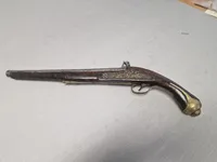 Original 17 tals flintepistol med guldindlæg