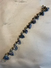 Armbånd med sten