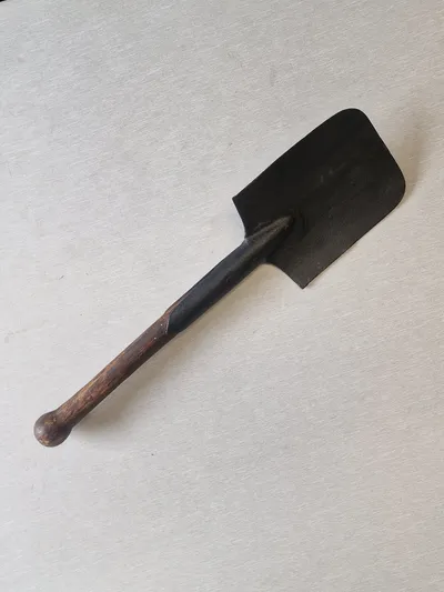 Original tysk feltspade - ww2