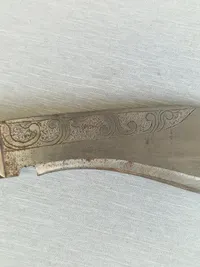 Khukri kniv passer ikke ordentlig i skeden