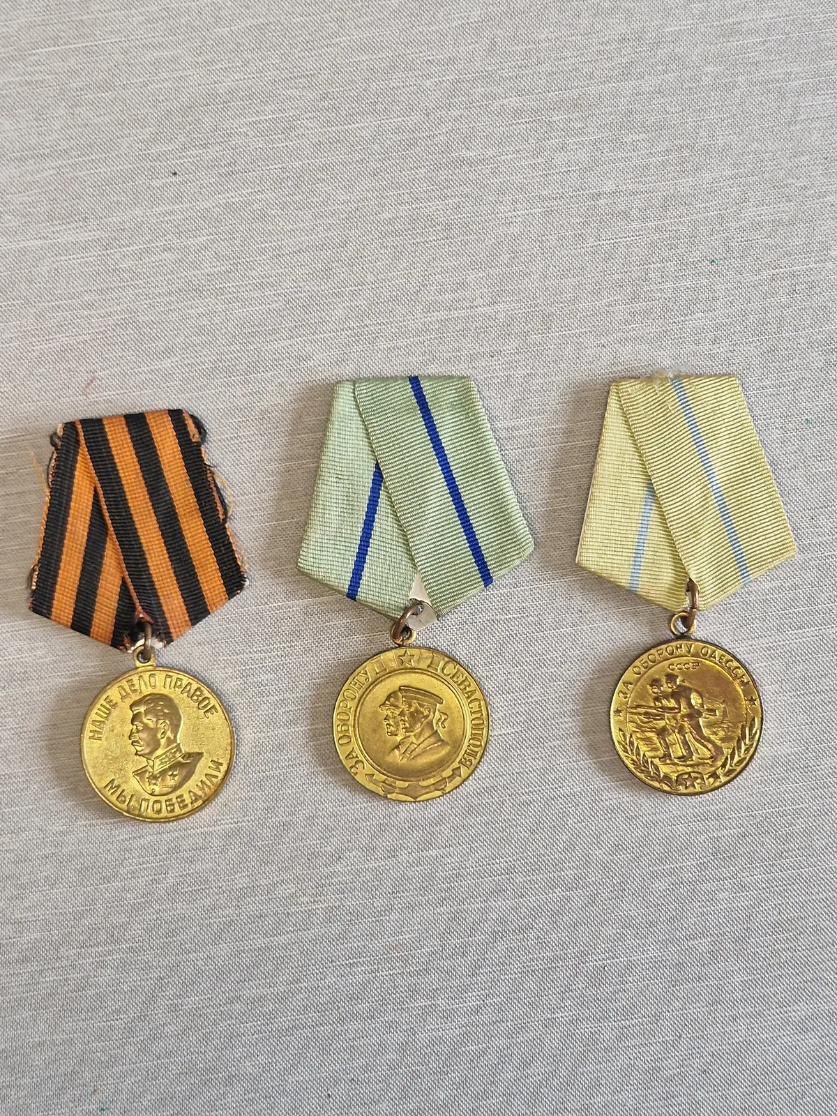Lot originale russiske medaljer