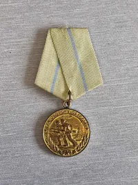Lot originale russiske medaljer