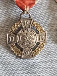 Originalt Lot de danske forsvarsbrødre