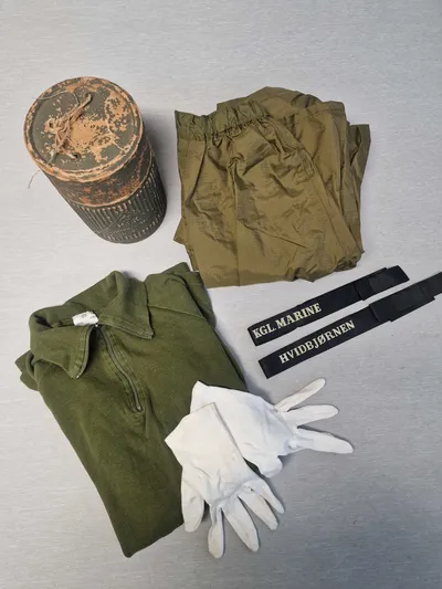 Lot diverse originalt dansk militaria