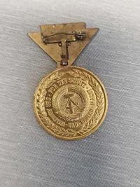 Original tysk NVA medalje