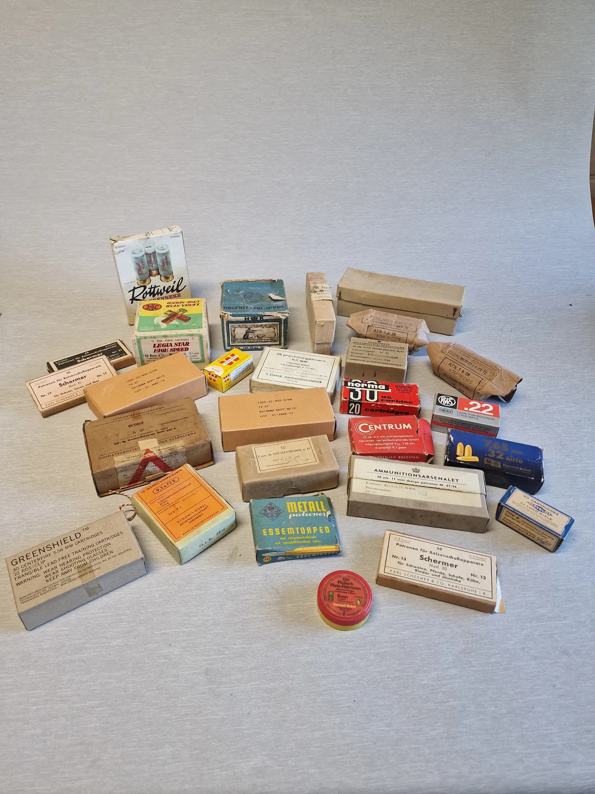 Stort lot originale ammunitions æsker mm.