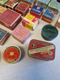 Stort lot originale ammunitions æsker, dåser  mm.