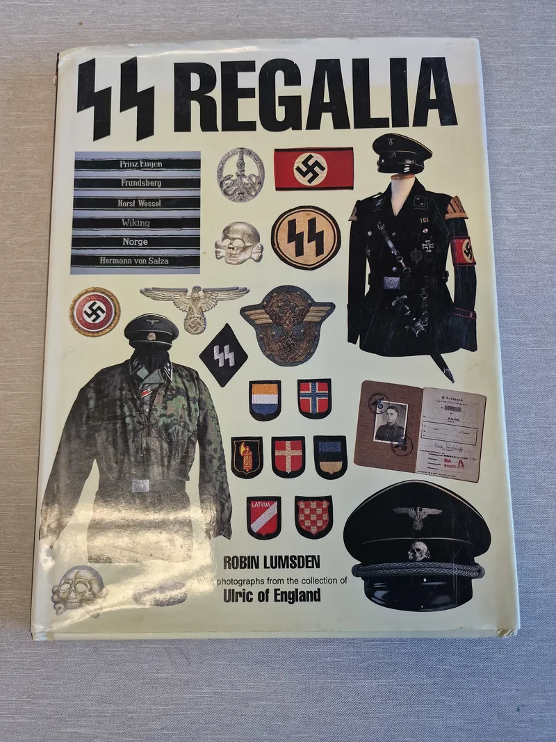 SS regalia
