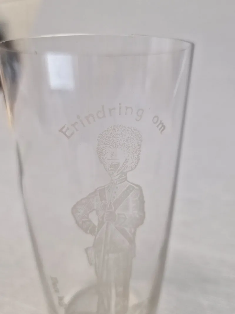 Sjælden originalt jubilæums glas fra den kongelige livgarde - 1658-1908 - glasset er blæst på Fyns Glasværk