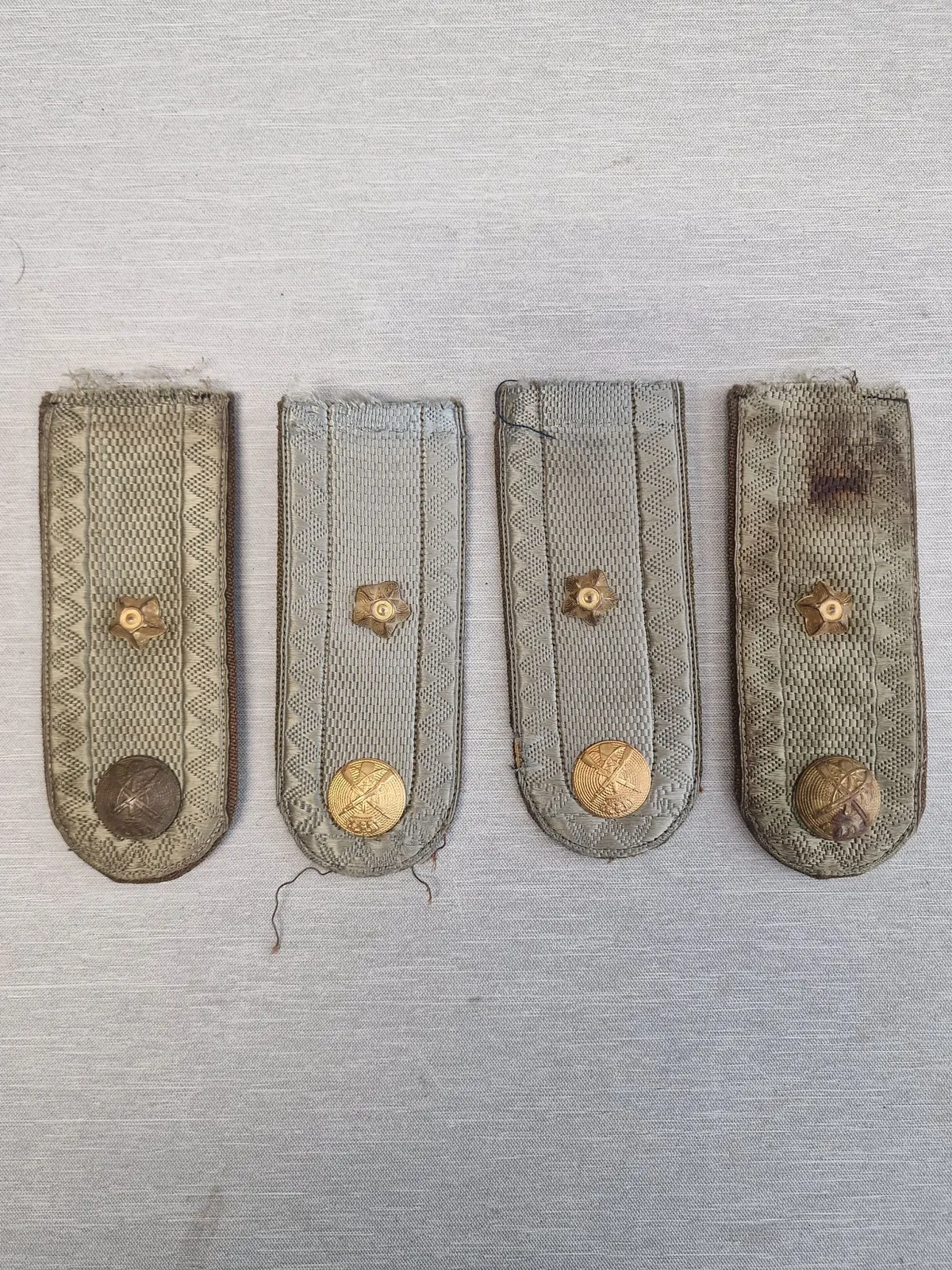 Originale danske skulderstropper M/47