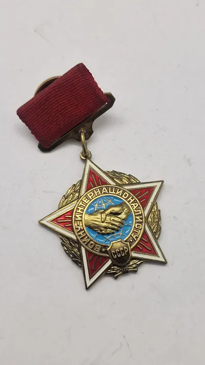 Russisk Medal "To a Warrior-Internationalist from the Grateful Afghan People” . Original