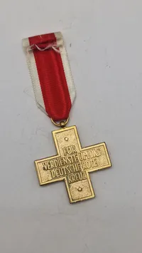 Tysk Røde Kors Medalje 2. klasse, der blev tildelt mellem 1924 og 1934. Original