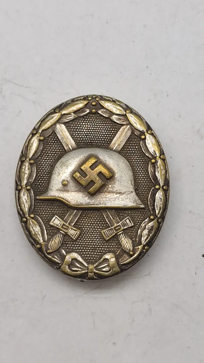 Tysk VERWUNDETENABZEICHEN, Hersteller 30 - Hauptmunzamt Wien. Original