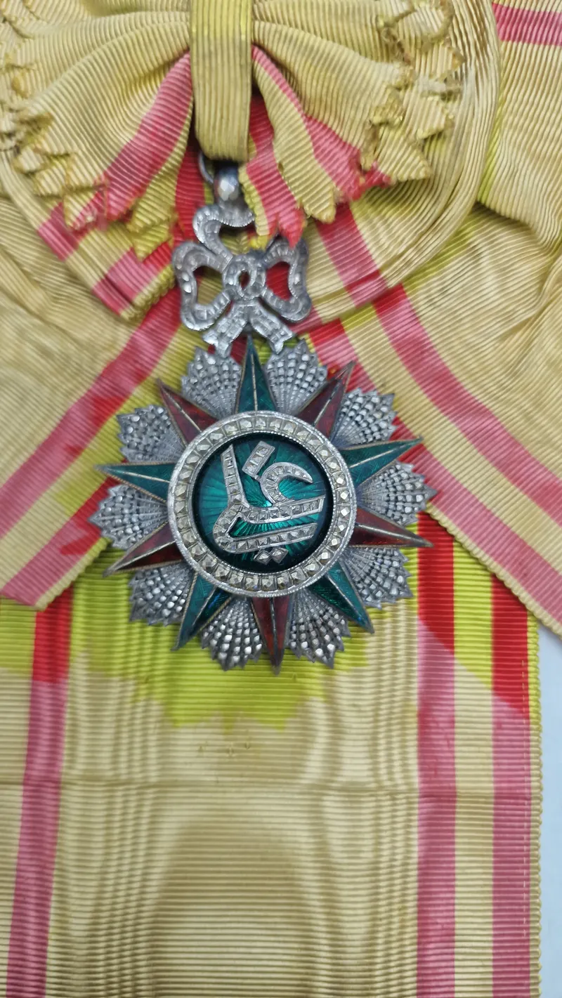 Tunesisk Nichan Iftikhar-orden (Order of Glory). Original
