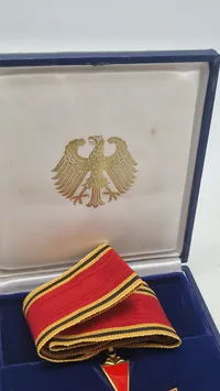 Verdienstorden der Bundesrepublik Deutschland (Forbundsrepublikken Tysklands Fortjenstorden). Original