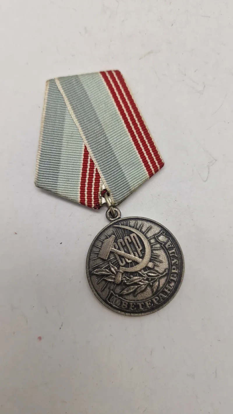 Russisk Veteran of Labour medalje. Original