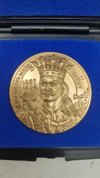 Rumænsk mønt med æske. Original