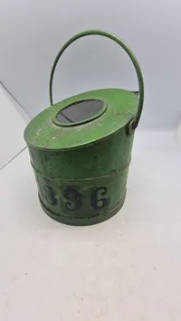 Kompas og nathus fra dansk torpedobåd