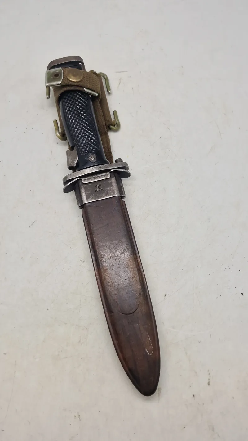 M/62 skyttegravskniv. Original