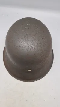 Tysk M/42 hjelm. Genanvendt. Original