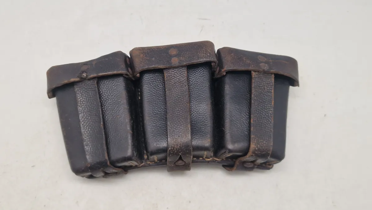 Tredelt K98 taske. Original
