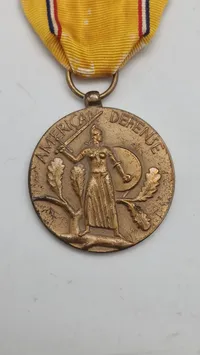 American Defense Service Medal med slutbruch (ww2 udgave). Original