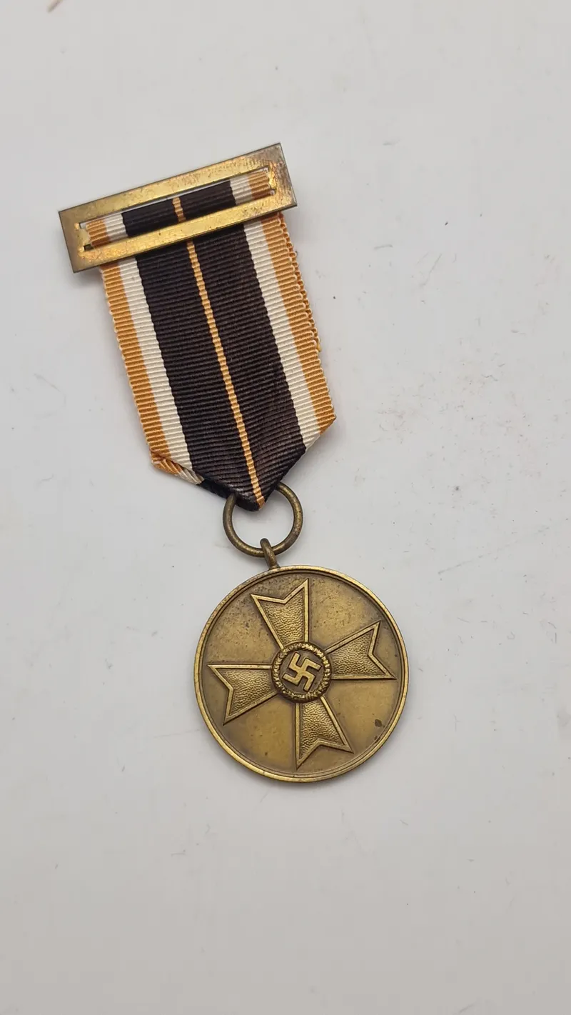 Kriegsverdienstmedaille. Original