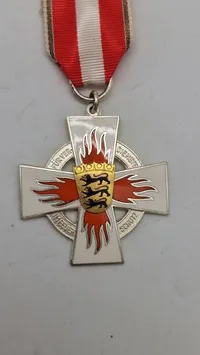 Baden-Württemberg State Fire Brigade Long Service Badge (Feuerwehr-Ehrenzeichen Baden-Württemberg). Original