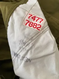 Original M/58 kampfrakke m. buks - guldmærke fra HJV er syet på ærmet