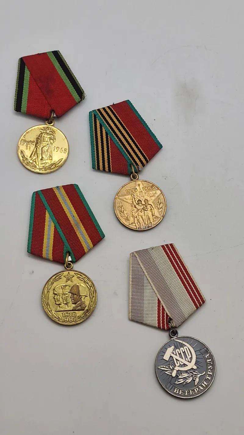 Samling russiske medaljer. Originale
