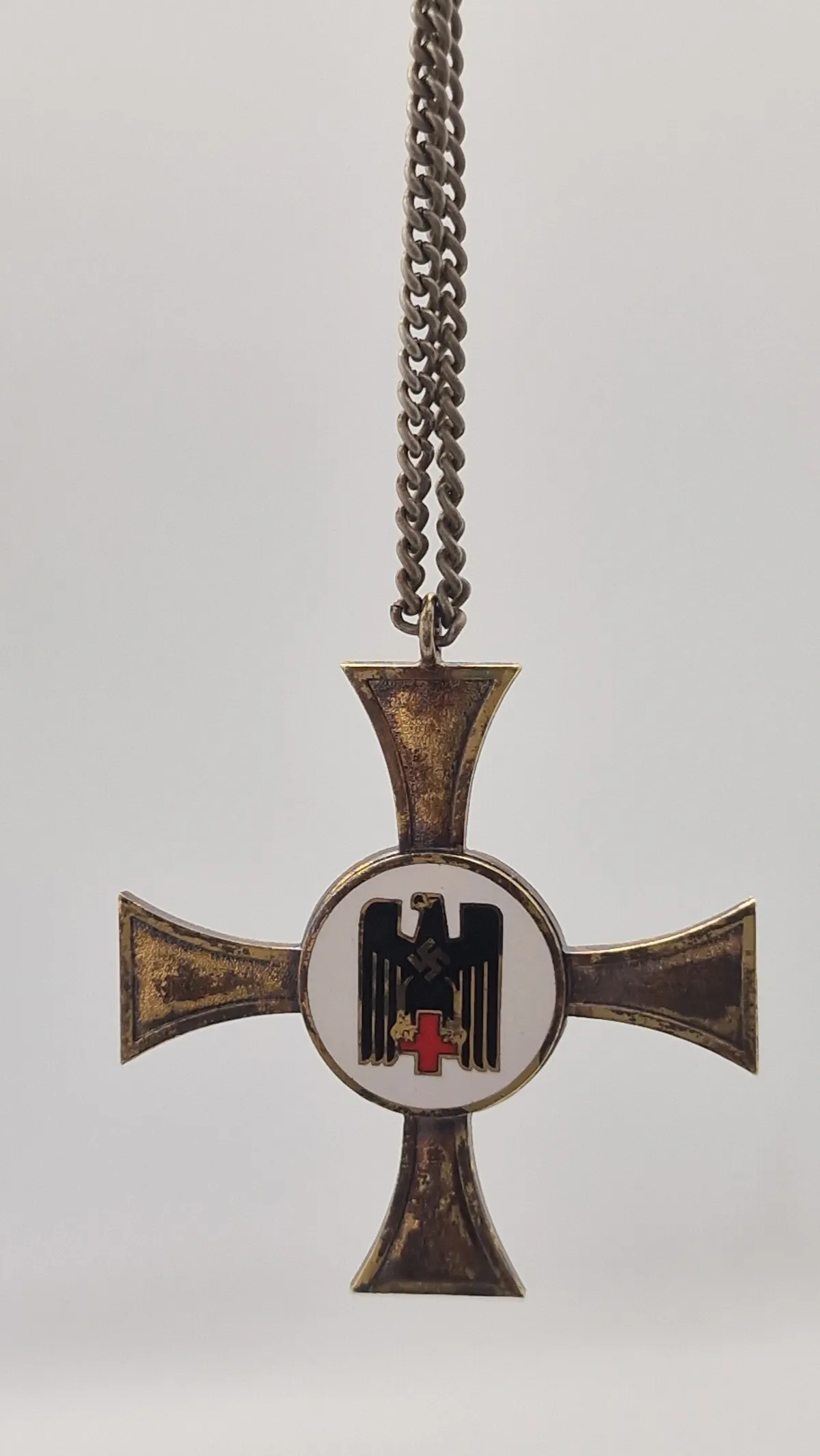 DRK sisters cross, ww2. Original???