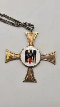 DRK sisters cross, ww2. Original???