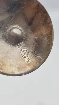 5 CL målekrus. Nysølv