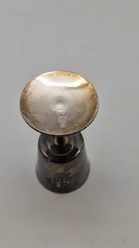 5 CL målekrus. Nysølv